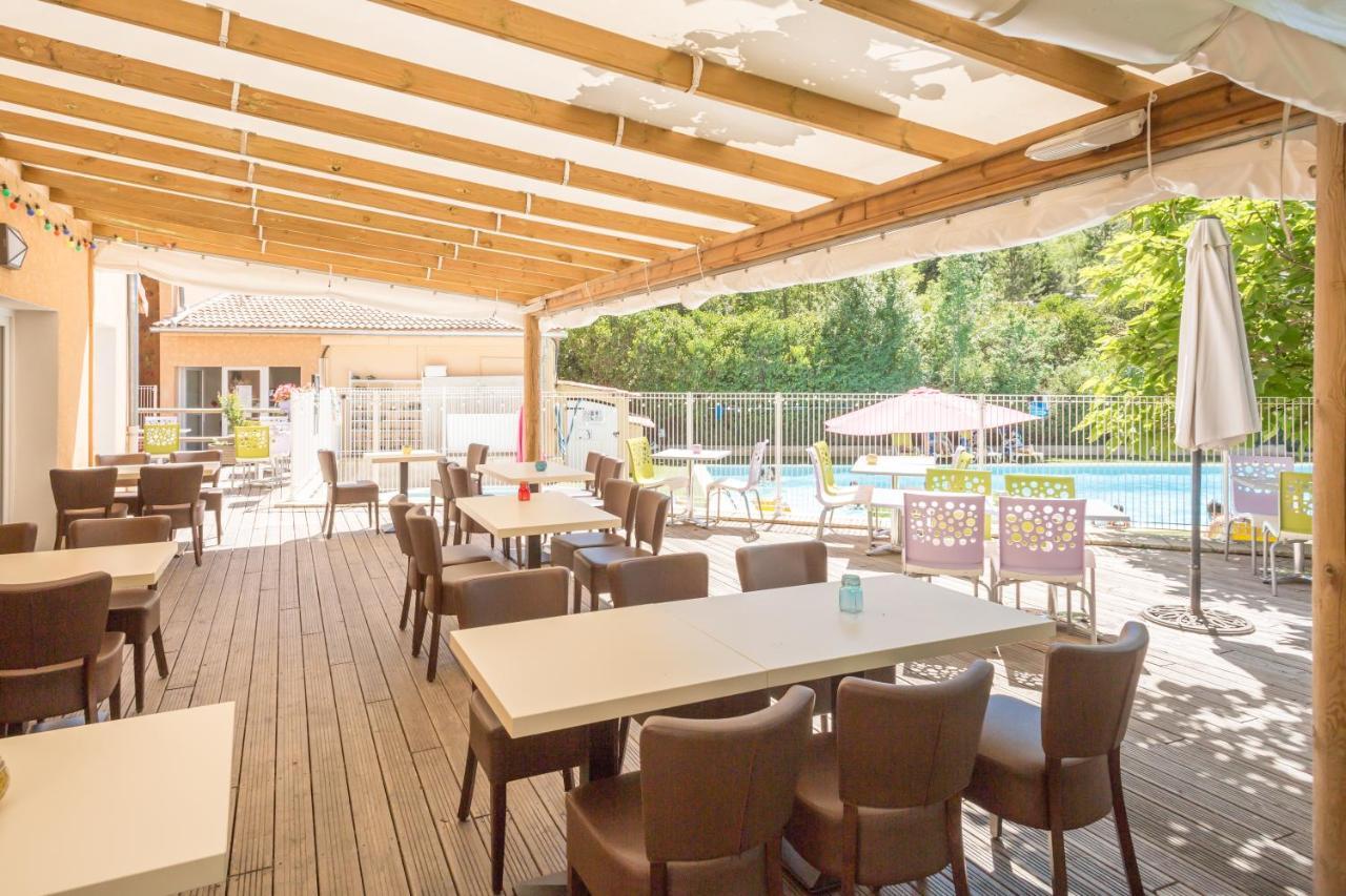 Hotel Camping les Princes d'Orange à Orpierre Extérieur photo