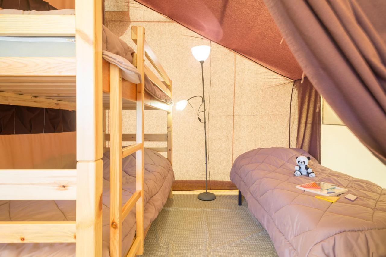 Hotel Camping les Princes d'Orange à Orpierre Extérieur photo