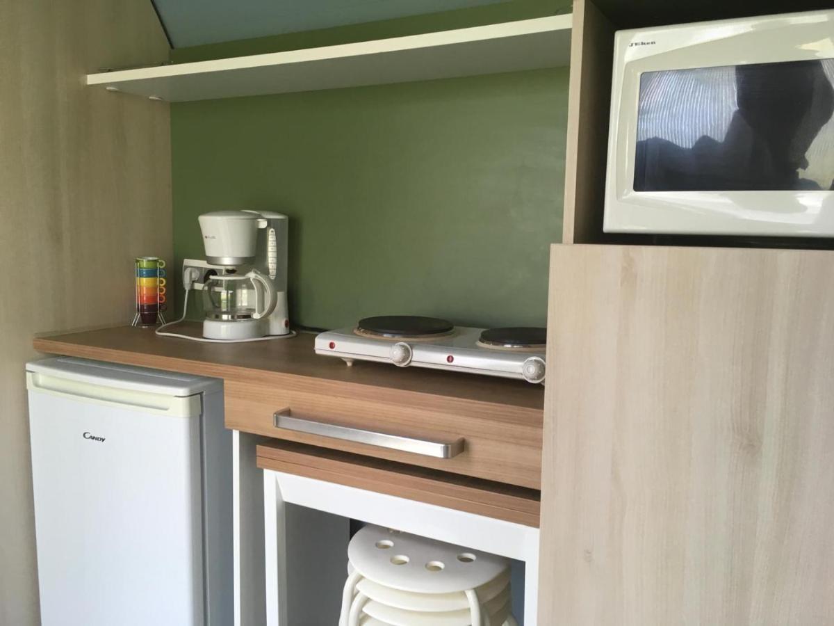 Hotel Camping les Princes d'Orange à Orpierre Extérieur photo
